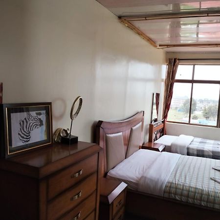 Newstead Hotel نيفاشا المظهر الخارجي الصورة